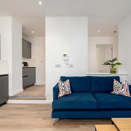 48 Park Street * בריסטול
