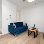 Apartment 48 Park Street Bristol
