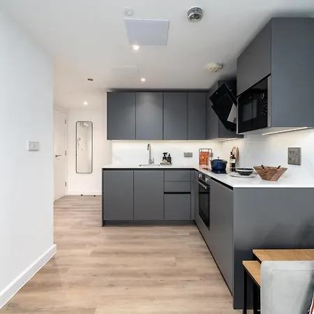 Апартаменти 48 Park Street *