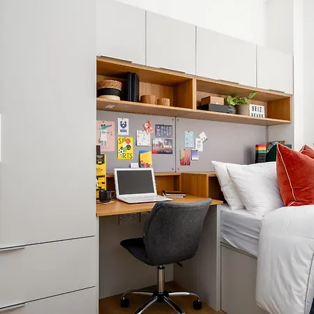 48 Park Street Апартаменти