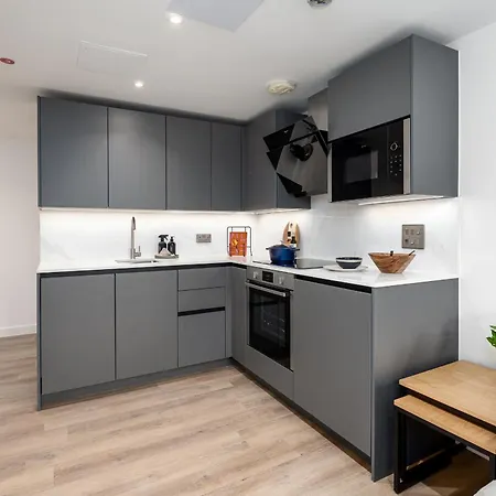 Апартаменти 48 Park Street Бристоль